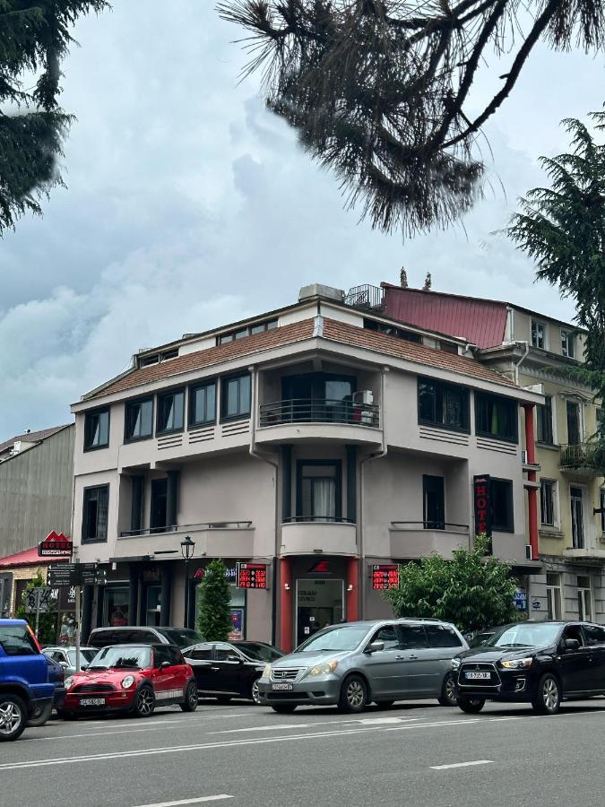 My Metropol Hotel Batumi Zewnętrze zdjęcie